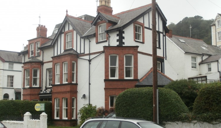 Storey Edwardian Property in Llandudno